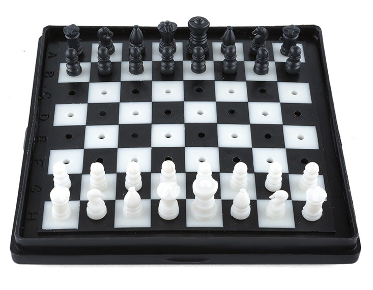 Игра 2 в 1 (шахматы-шашки) дорожная 10 см